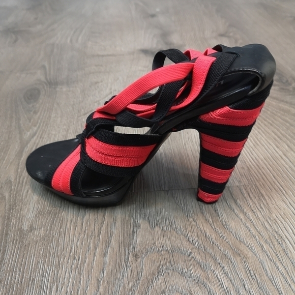 Vintage United Nude elastic pink/black woven strappy sandals *HOSTPICK* - Picture 3 of 6